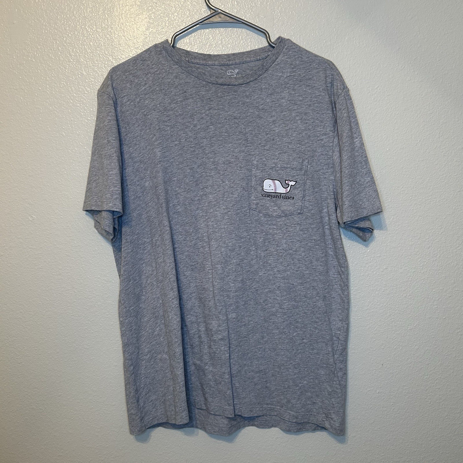 New Vineyard Vines Baseball Shirt Medium Grey Whale Front Pocket BG41 gallery