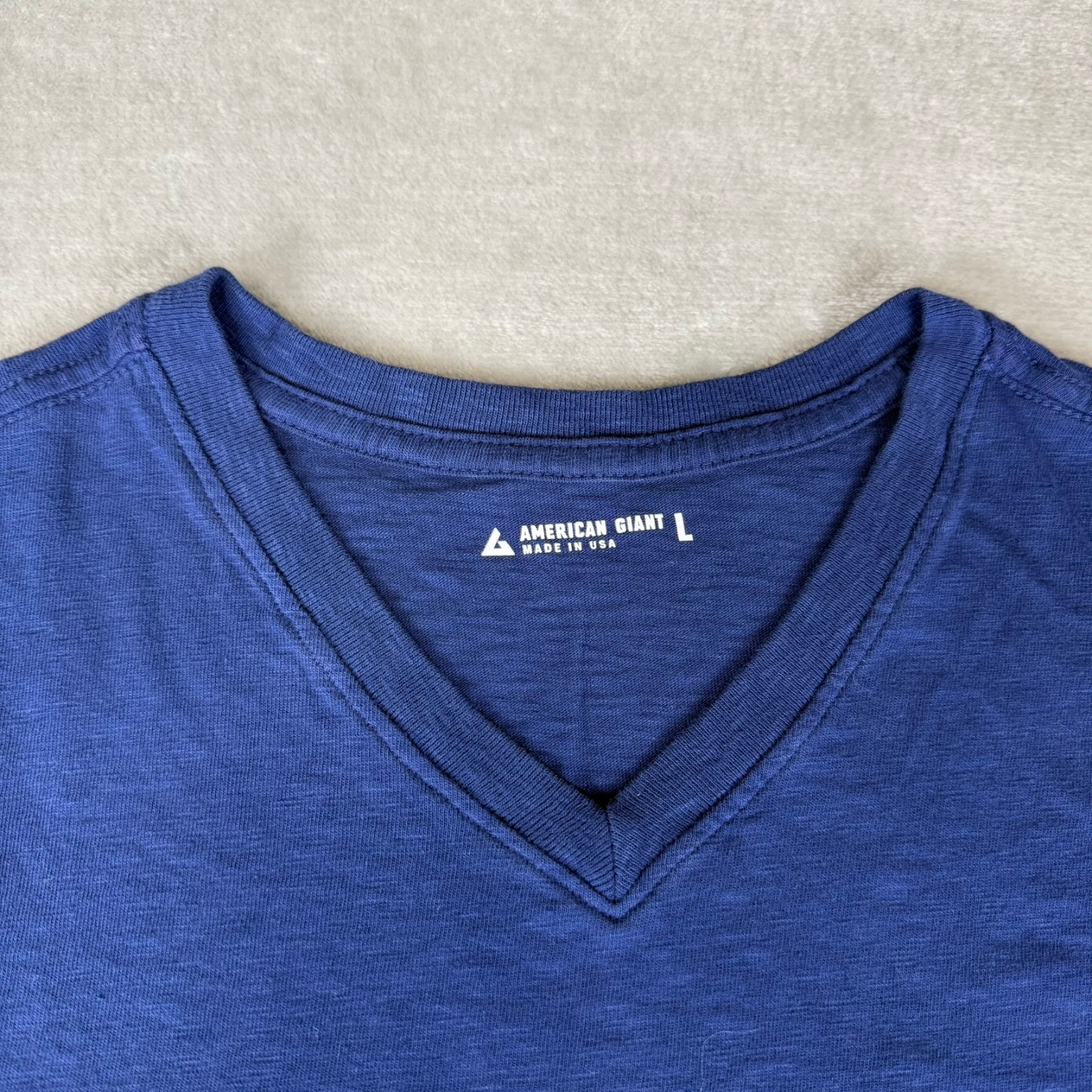 American Giant Premium Slub V-Neck Tee T-Shirt Mens Large Navy Blue $65 USA NWOT gallery