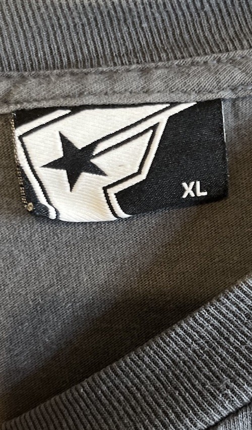Vintage Y2K Famous Stars and Straps T-shirt Men’s Size XL Grey Graphic Logo gallery