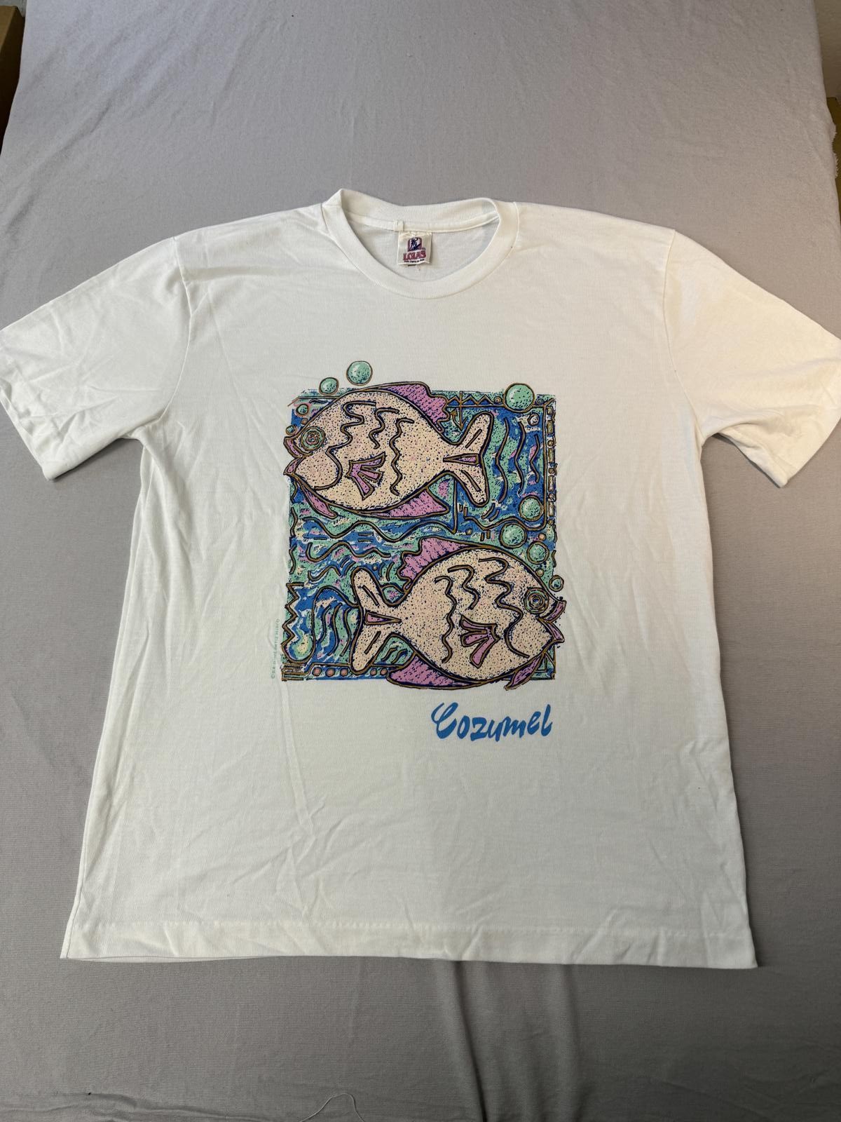 Vintage Fishing Art T-shirt Lolas Cozumel Pastel Fish – L