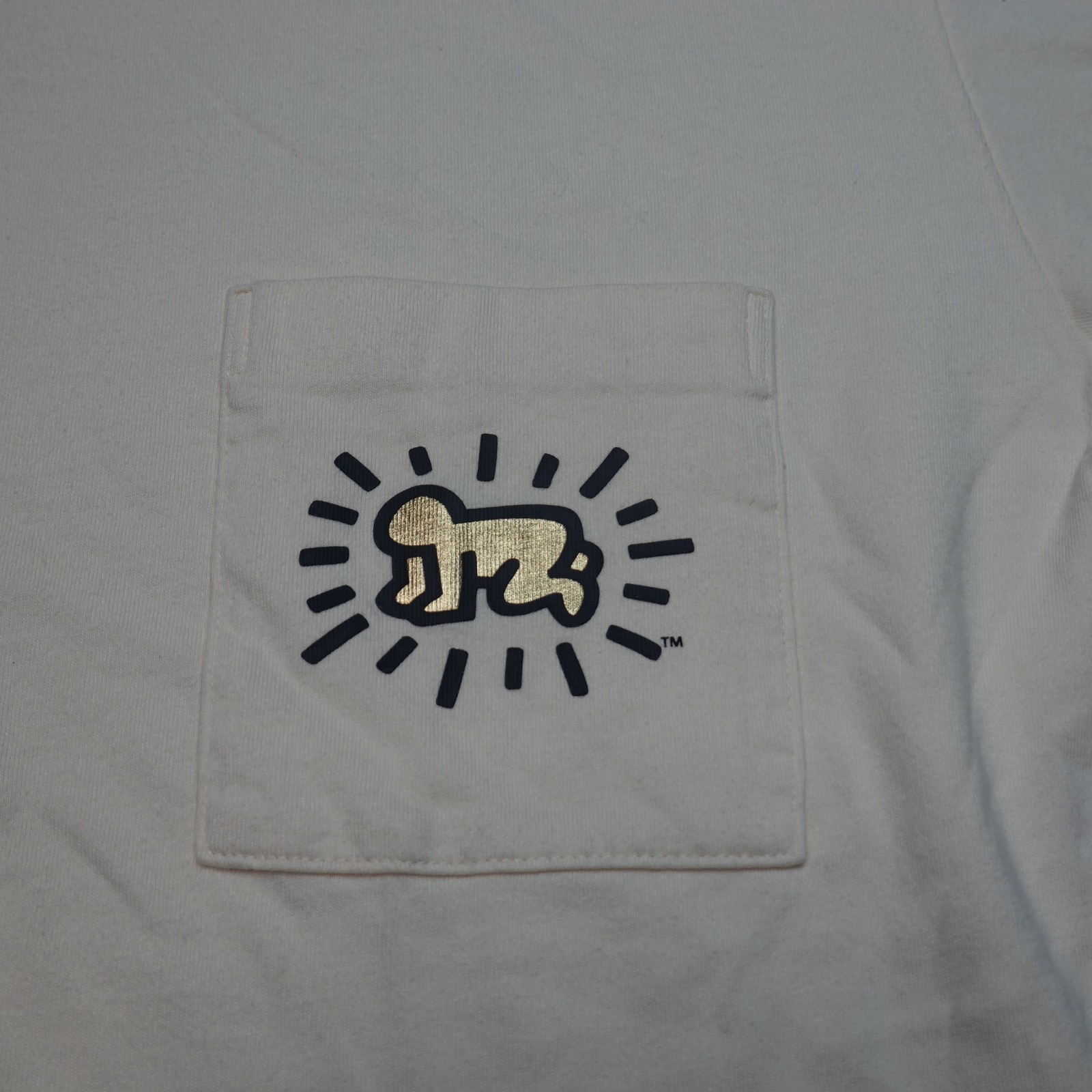 Uniqlo x Keith Haring MoMA Special Edition T-Shirt Radiant Baby Yellow Pocket XL gallery