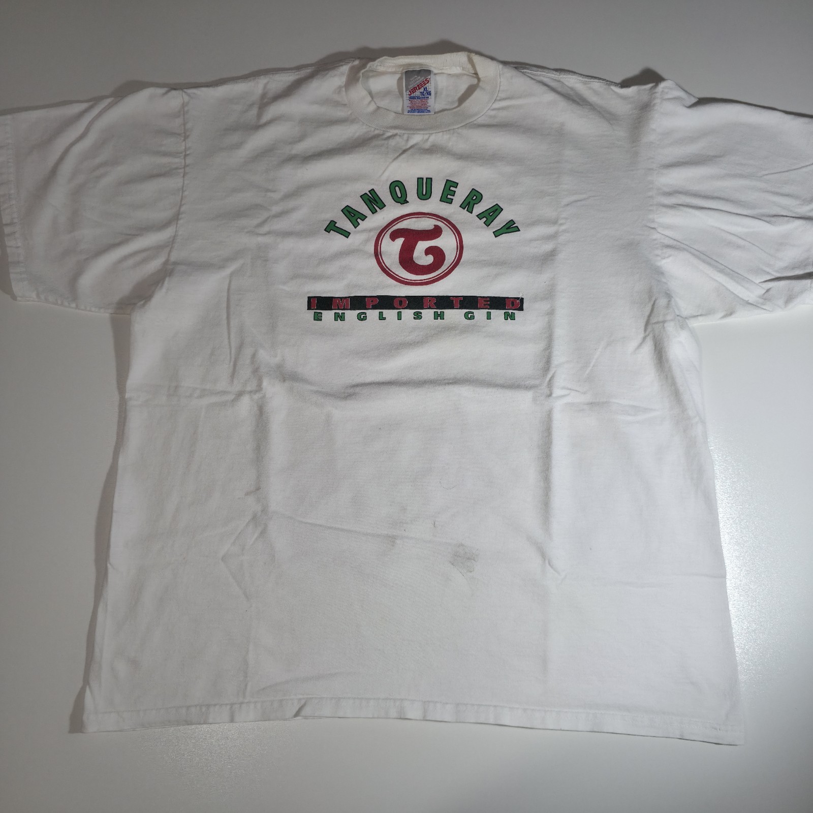 Vintage Tanqueray Imported English Gin T Shirt White XL Jerzees 90s Y2K gallery