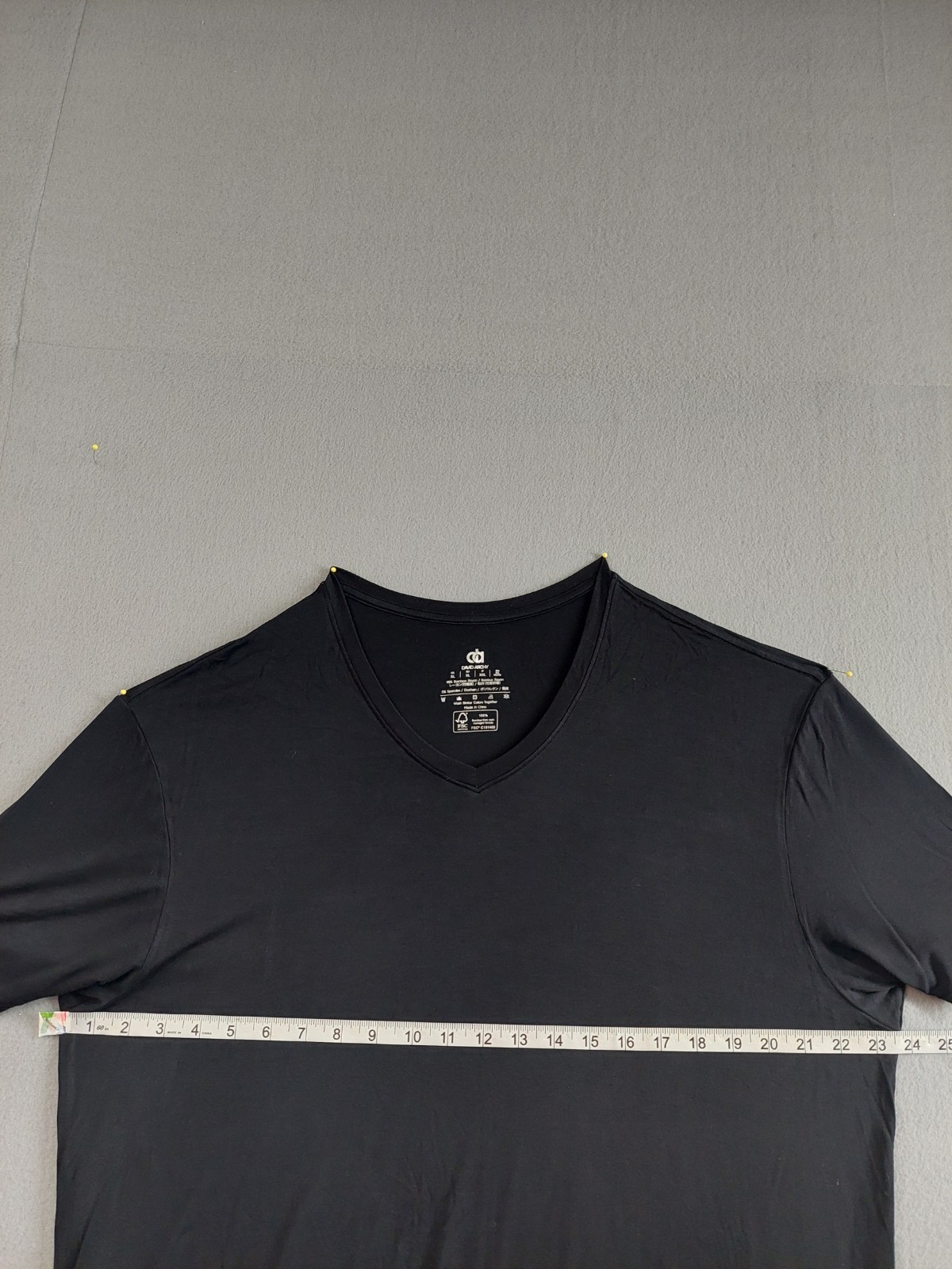 David Archy Men T Shirt XL Black Classic V Neck Short Sleeve Stretch Outdoor gallery