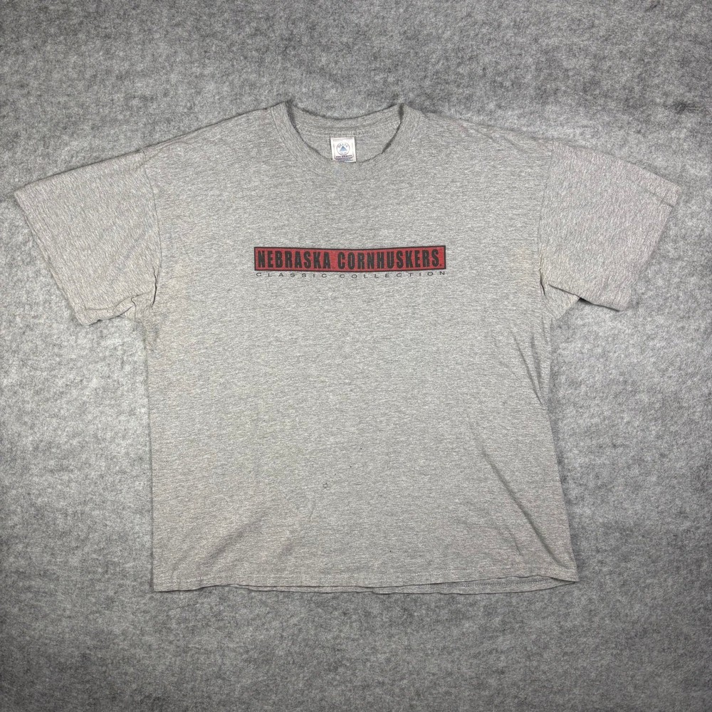 Vintage Nebraska Cornhuskers Delta Pro Weight Gray T-Shirt XL Classic Collection