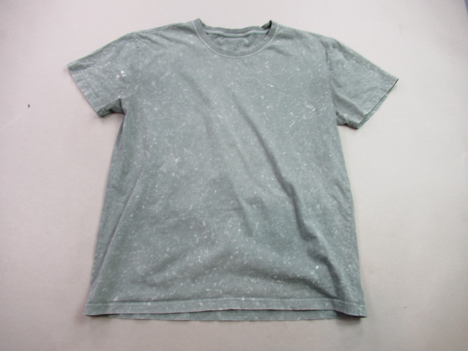 Shirt Mens Medium Short Sleeve Crew Neck Outdoors Lightweight Casual Gray
