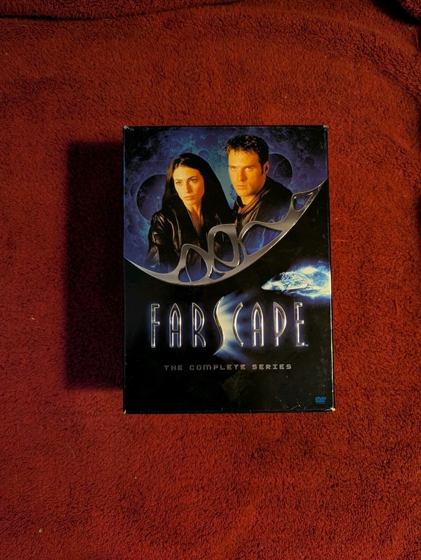 Farscape: The Complete Series (DVD, 2009, 26-Disc Box Set)