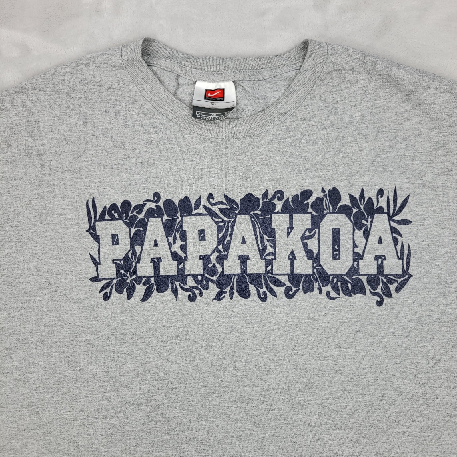 Vintage Nike Shirt Mens XL Papakoa Volleyball Team School Center Swoosh Adult gallery