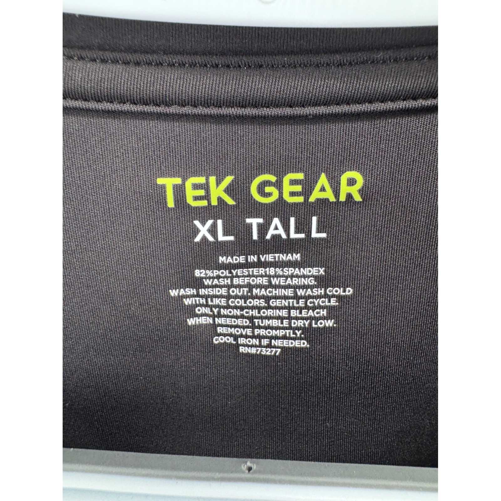 Tek Gear Mens XL Tall Black Ultrastretch Short Sleeve Performance T-Shirt NWT gallery