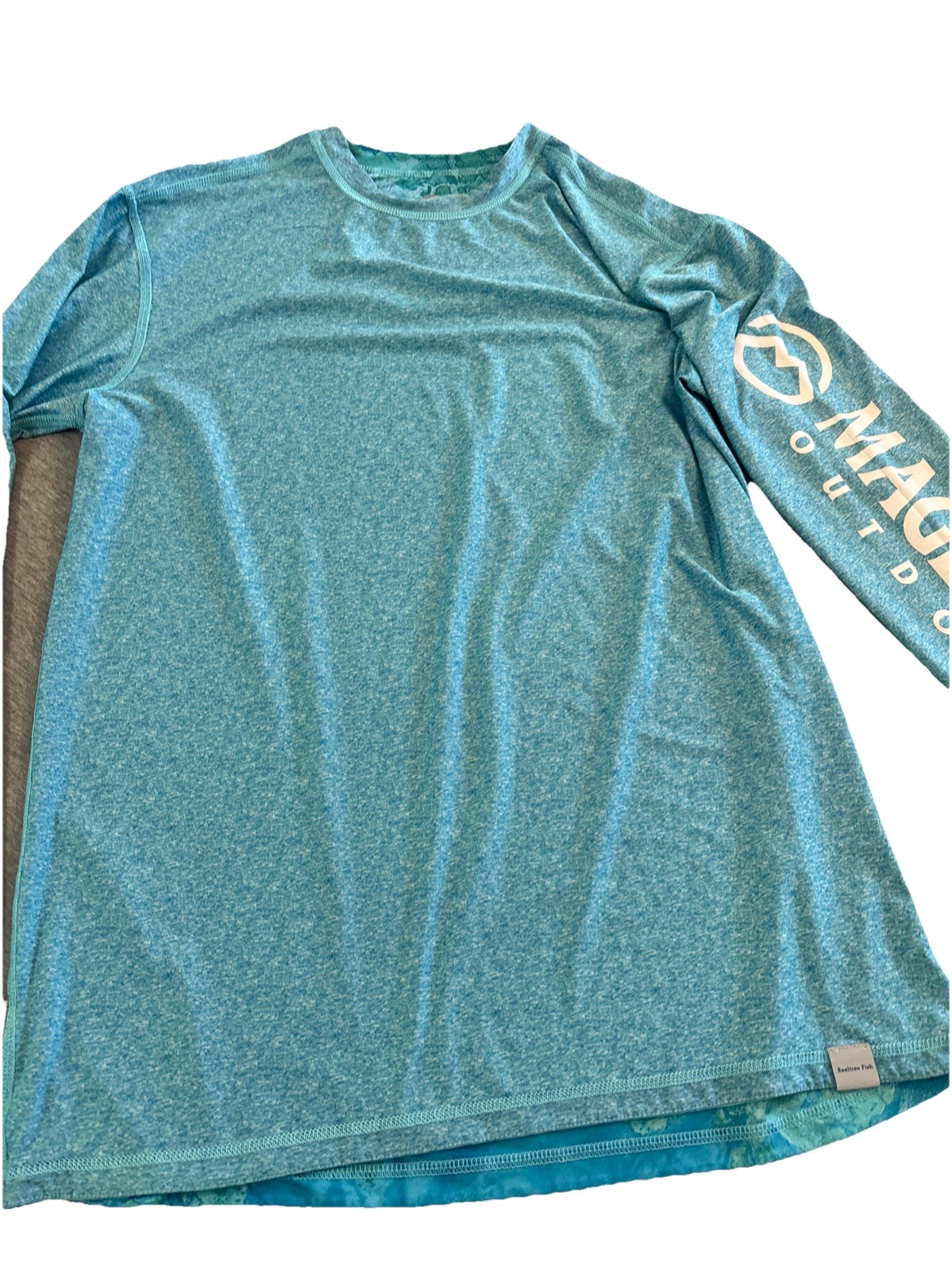 Magellan Fishing T-Shirt Aqua Blue Realtree Fish Camouflage Reversible Size Sm gallery