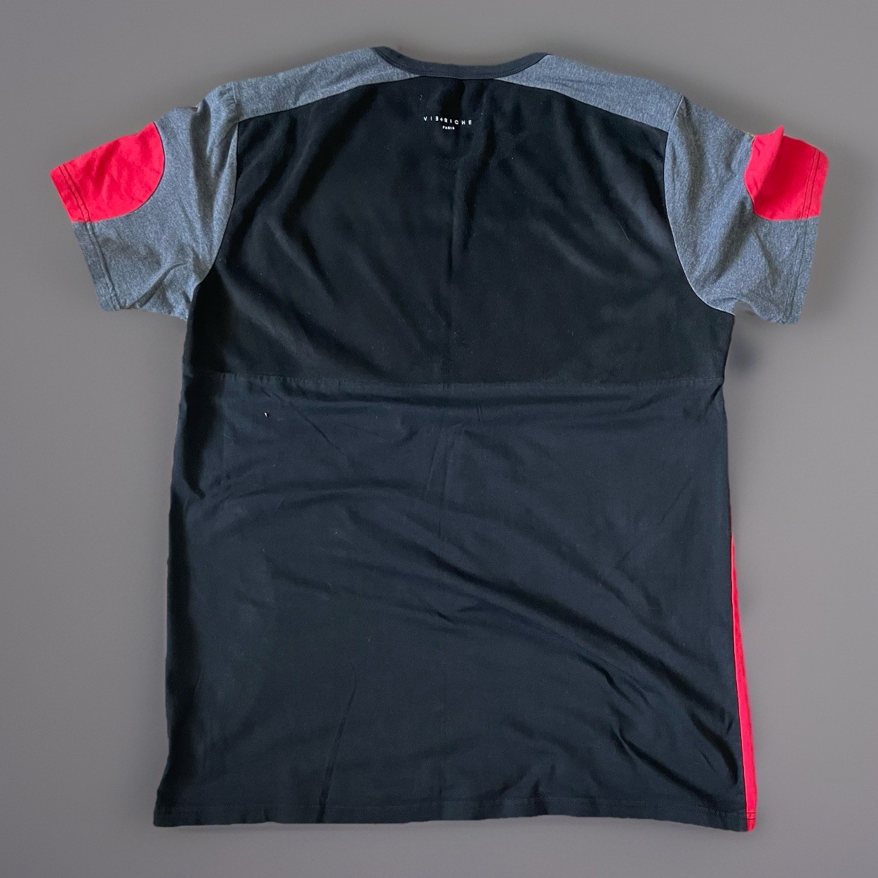 Vie Riche Paris Short Sleeve T-shirt Black Red Logo Euro Designer Men Large JBHS gallery