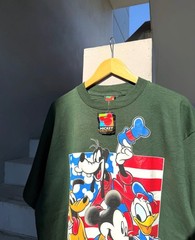 Vintage 90s Disney Mickey Mouse & Friends USA Flag Graphic T-Shirt Green XL