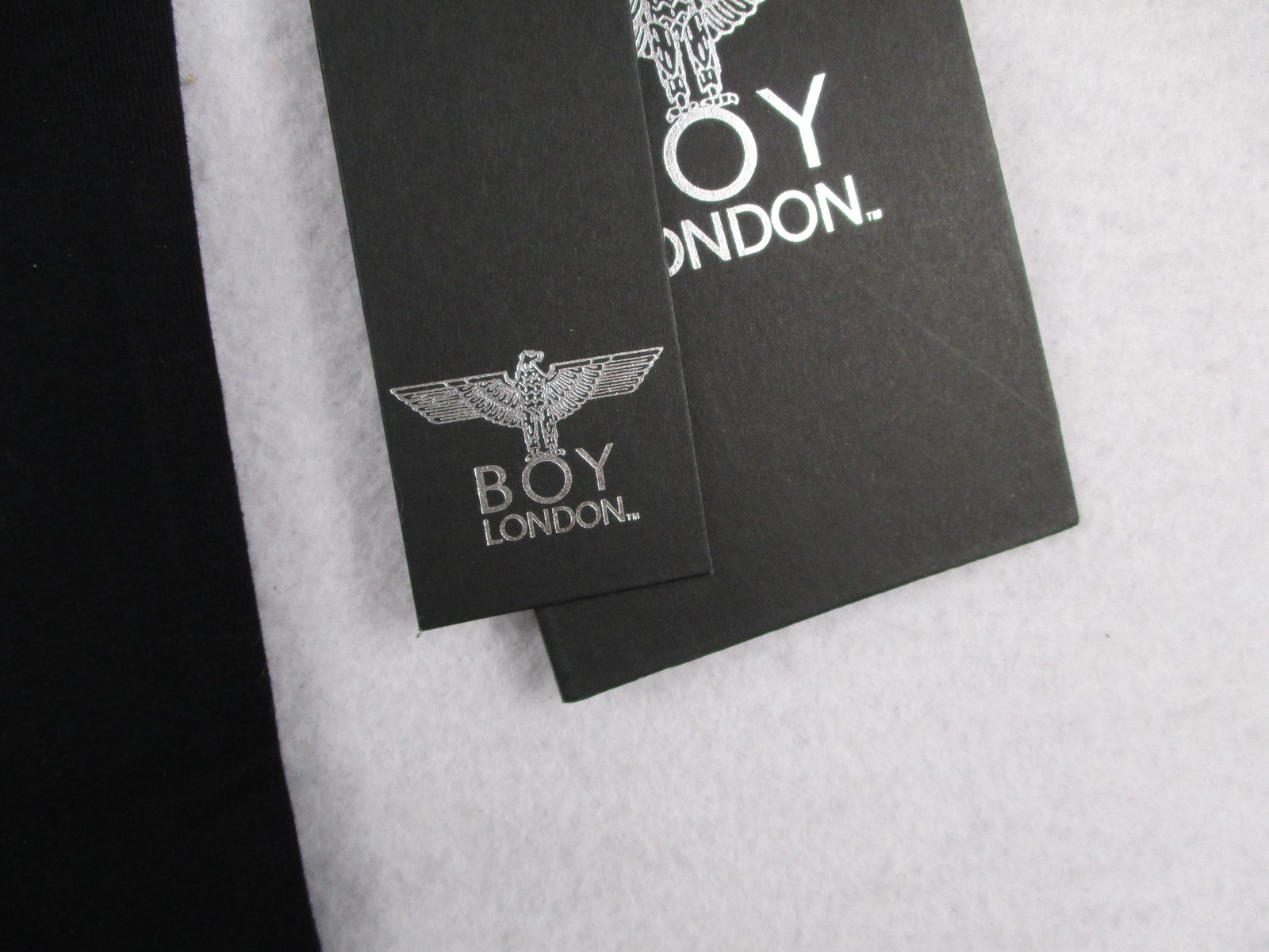 BOY London Shirt MenS Small Black Pink Logo Graphic T-Shirt Crewneck 1299-1301 gallery