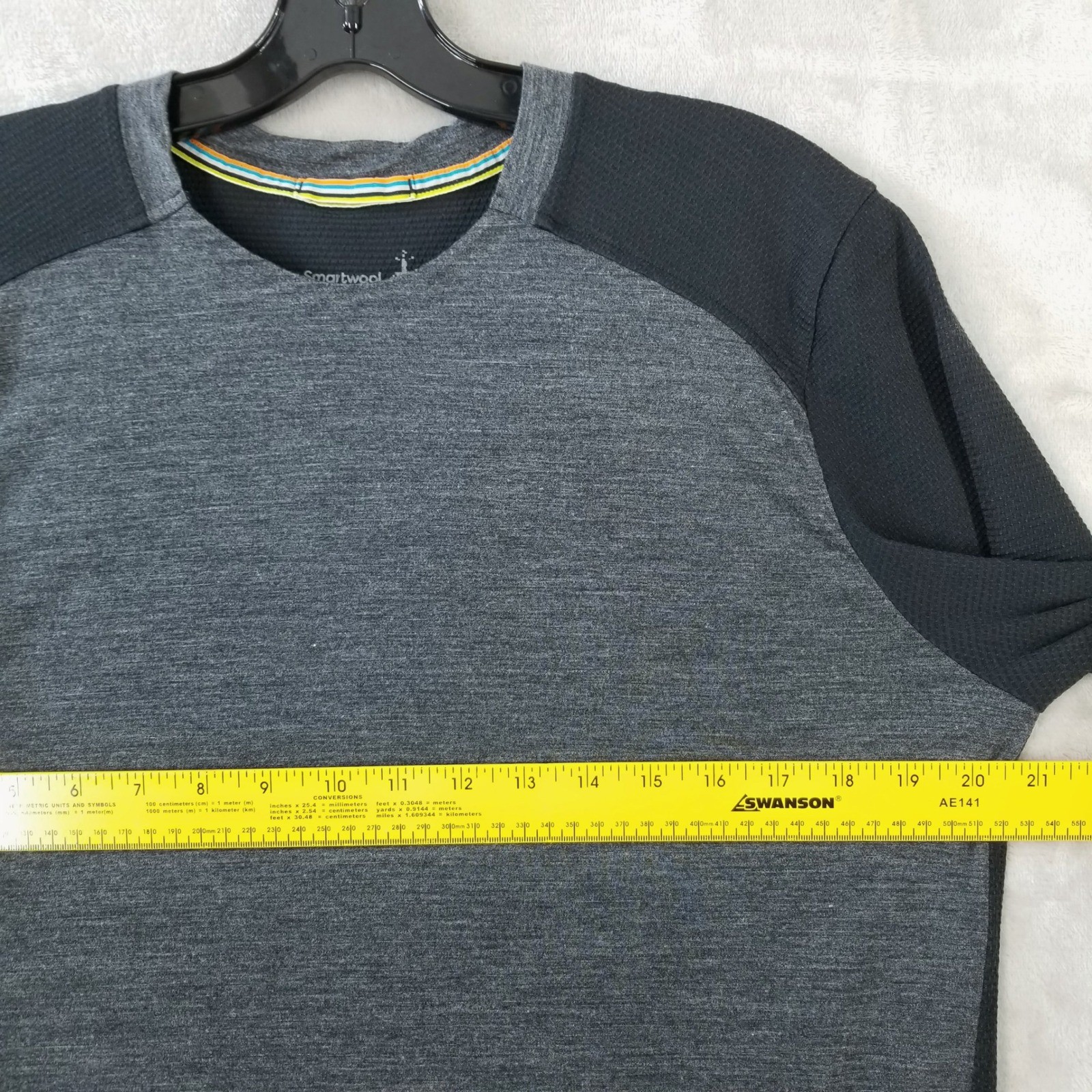 Smartwool Active Ultralite T Shirt Mens M Gray Black Merino Wool Performance gallery