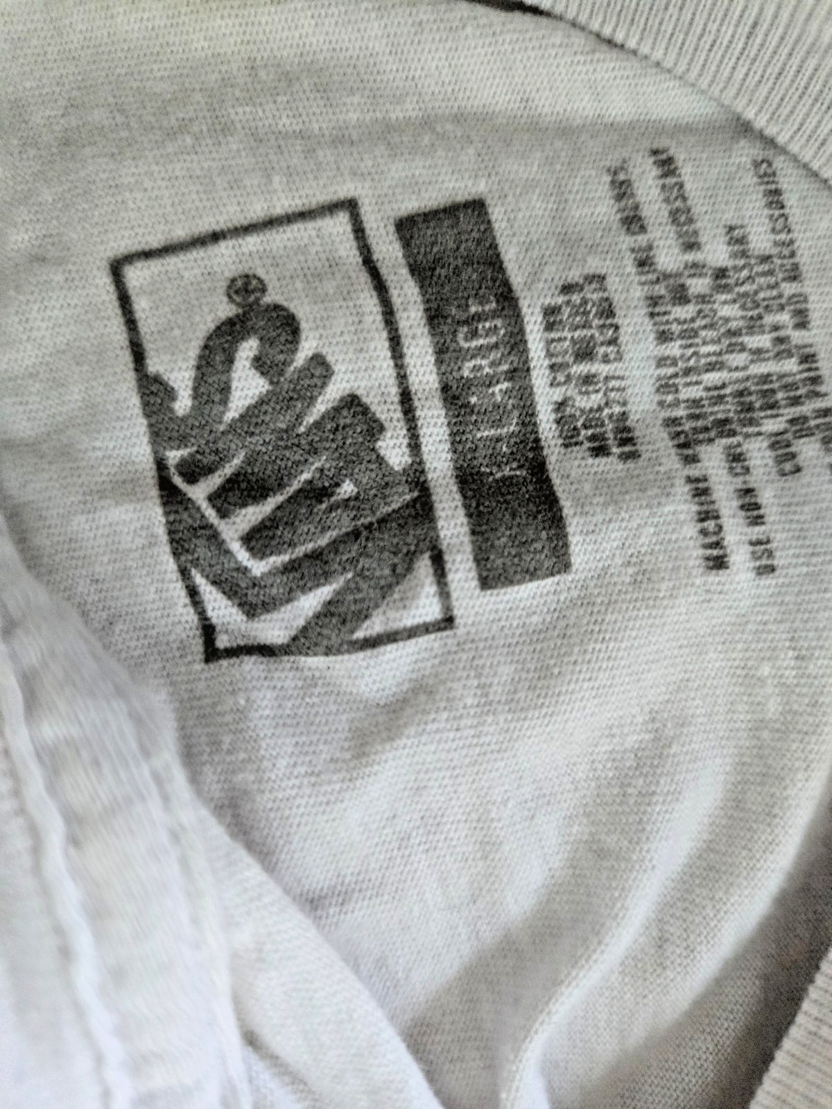 Vintage Vans Off The Wall Anaheim California Graphic T-Shirt Unisex gallery