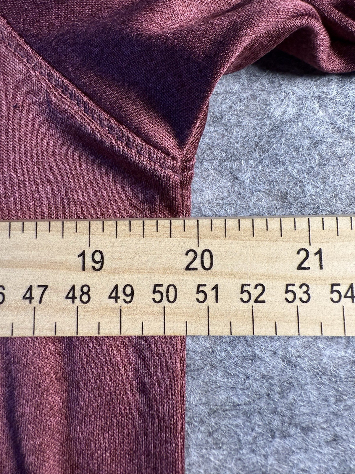 Montana T-Shirt Short Sleeves Color: Burgundy Metallic Size M See Notes - Flaw gallery
