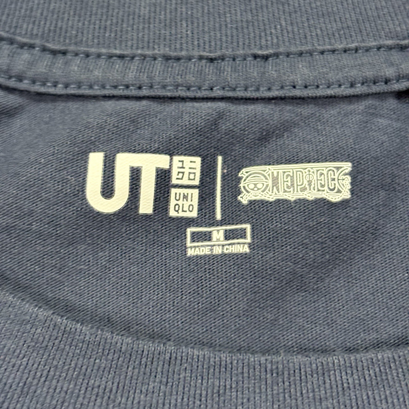Uniqlo UT One Piece Anime T Shirt Mens M Navy Blue Luffy Shanks Graphic gallery