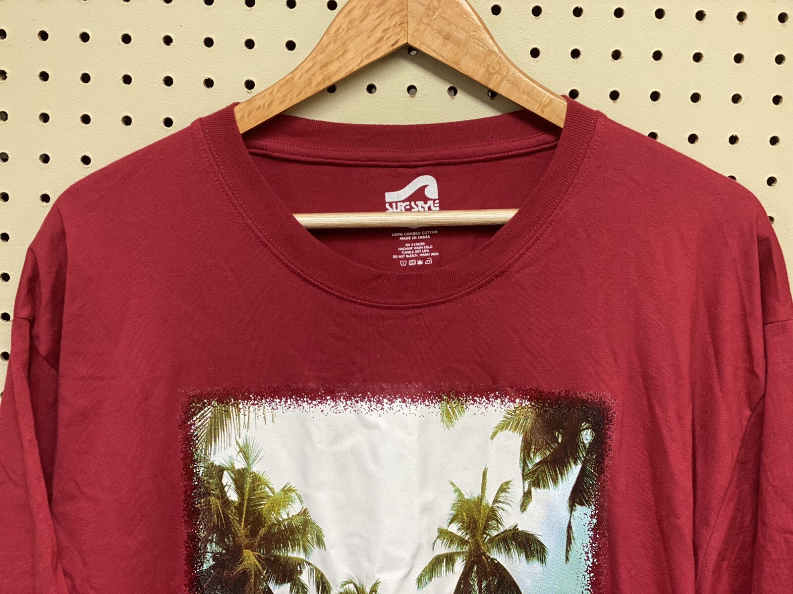 Surf Style South Beach MIAMI Palm Tree Beach Graphic T Shirt Size Mens XL Red gallery
