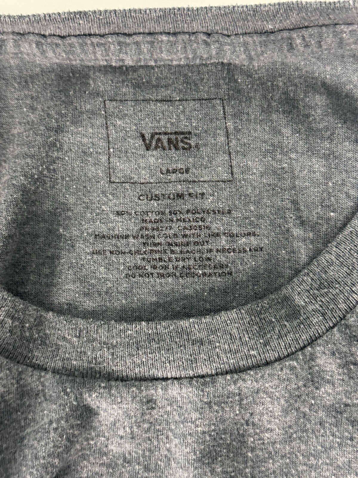VANS Off The Wall Skateboard Men’s Great Tee Shirt LARGE gallery