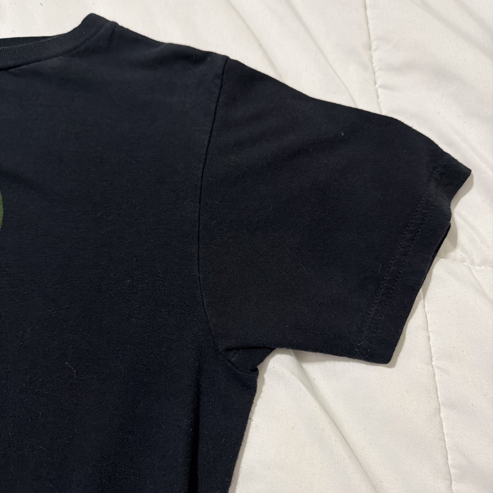 2005 The Beatles Green Apple Music Band Group Graphic Shirt Tee 2000s Medium Y2K gallery