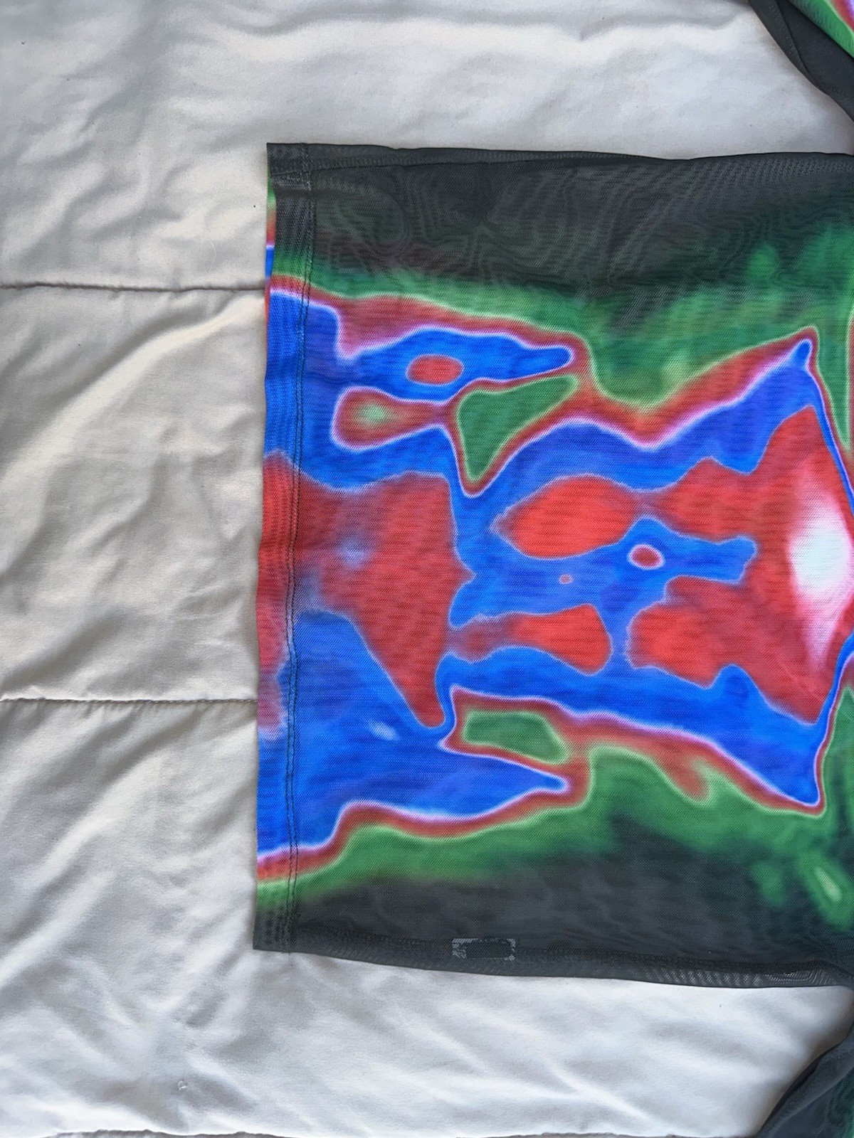 Fever City Red, Blue Black Vibrant Body Heat Map Print Long Sleeve Mesh Tee M gallery