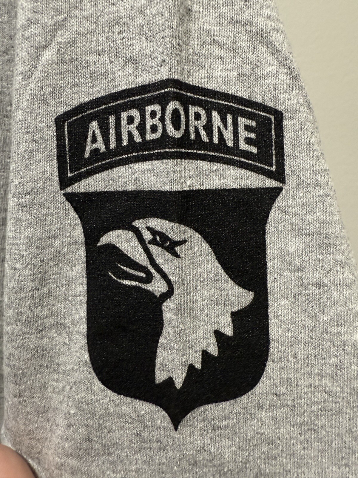 United States Army “101st AIRBORN PROUD PARENT” Gray T Shirt Tee - Sz XXL gallery