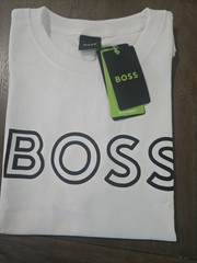 Hugo Boss Men’s T-Shirt Medium 💯 % Cotton