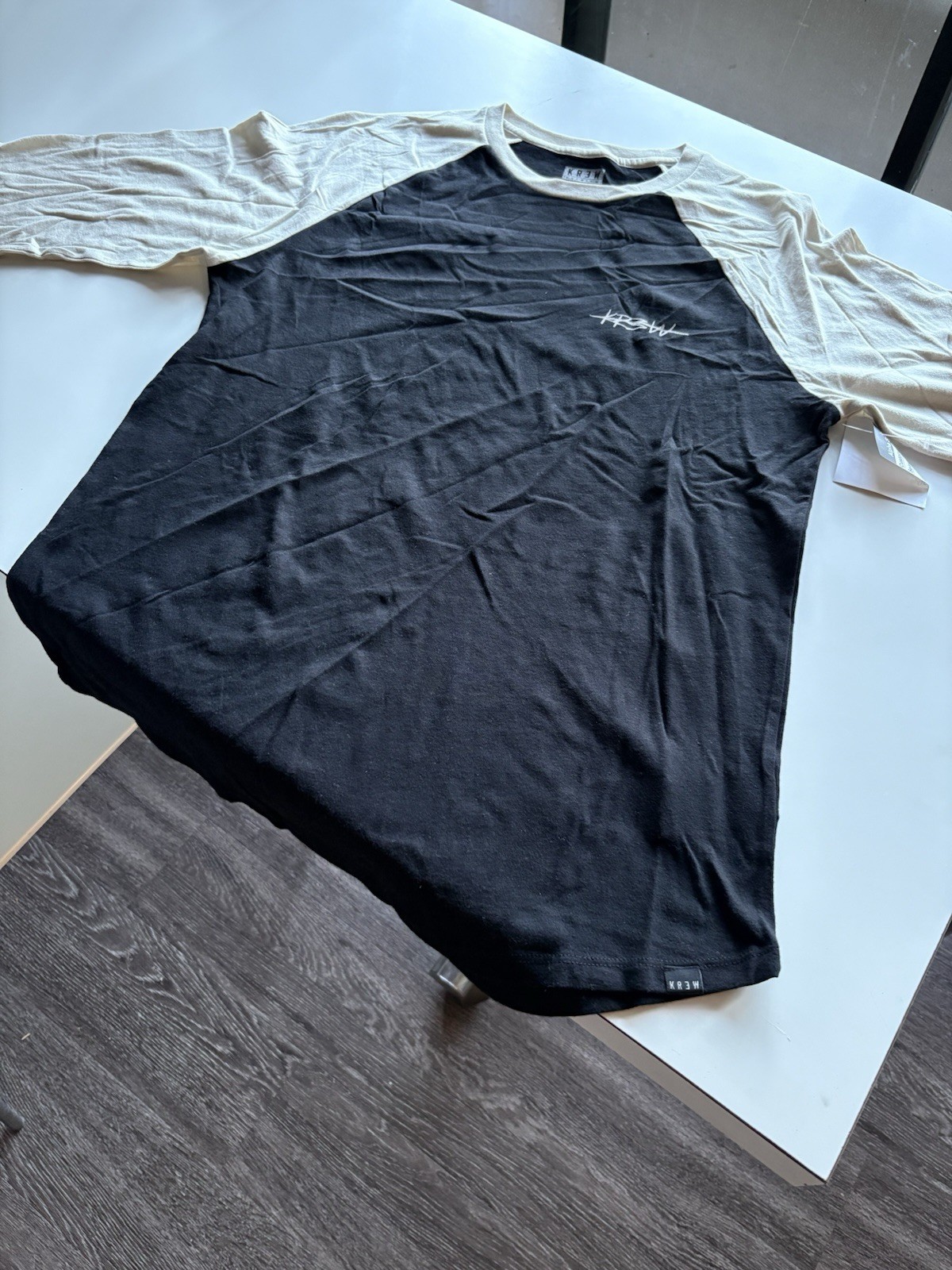 KR3W Premium Black White Colorblock Logo T-Shirt Medium Crew Neck Cotton Jersey gallery