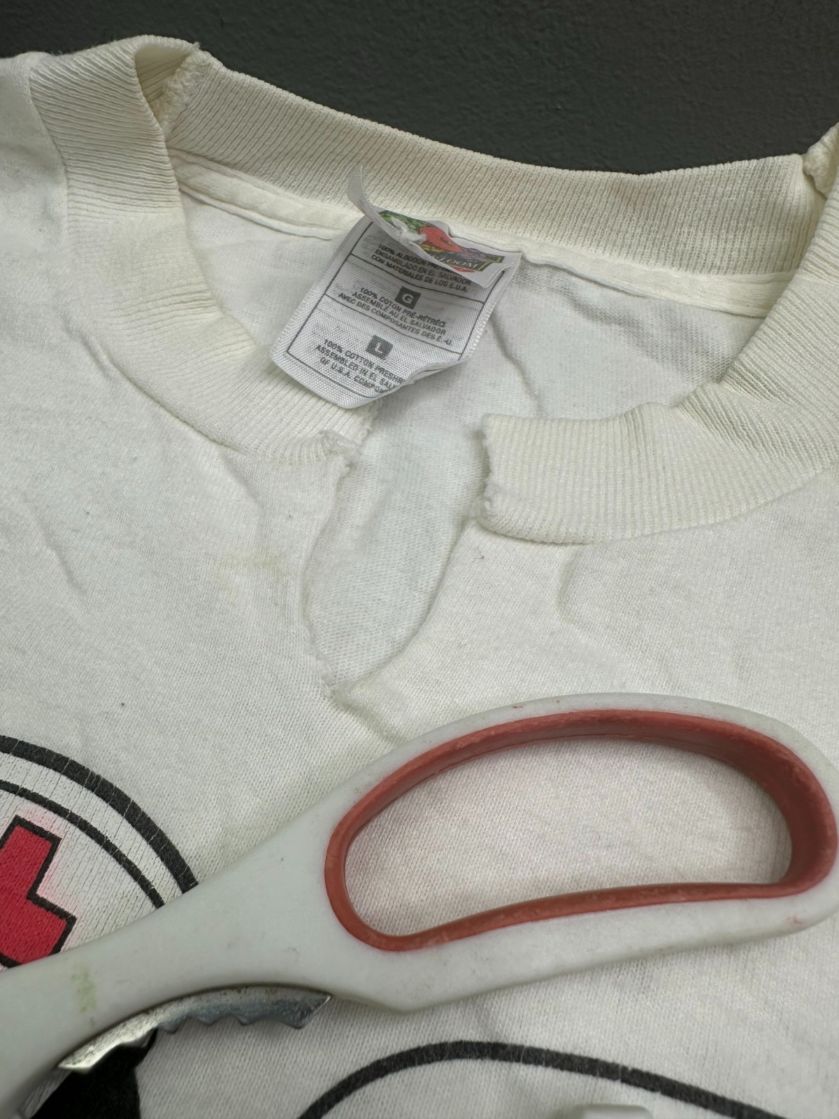 *FLAW* Vintage 1996 Betty Boop Nurse Bottoms Up T-Shirt Mens L White gallery