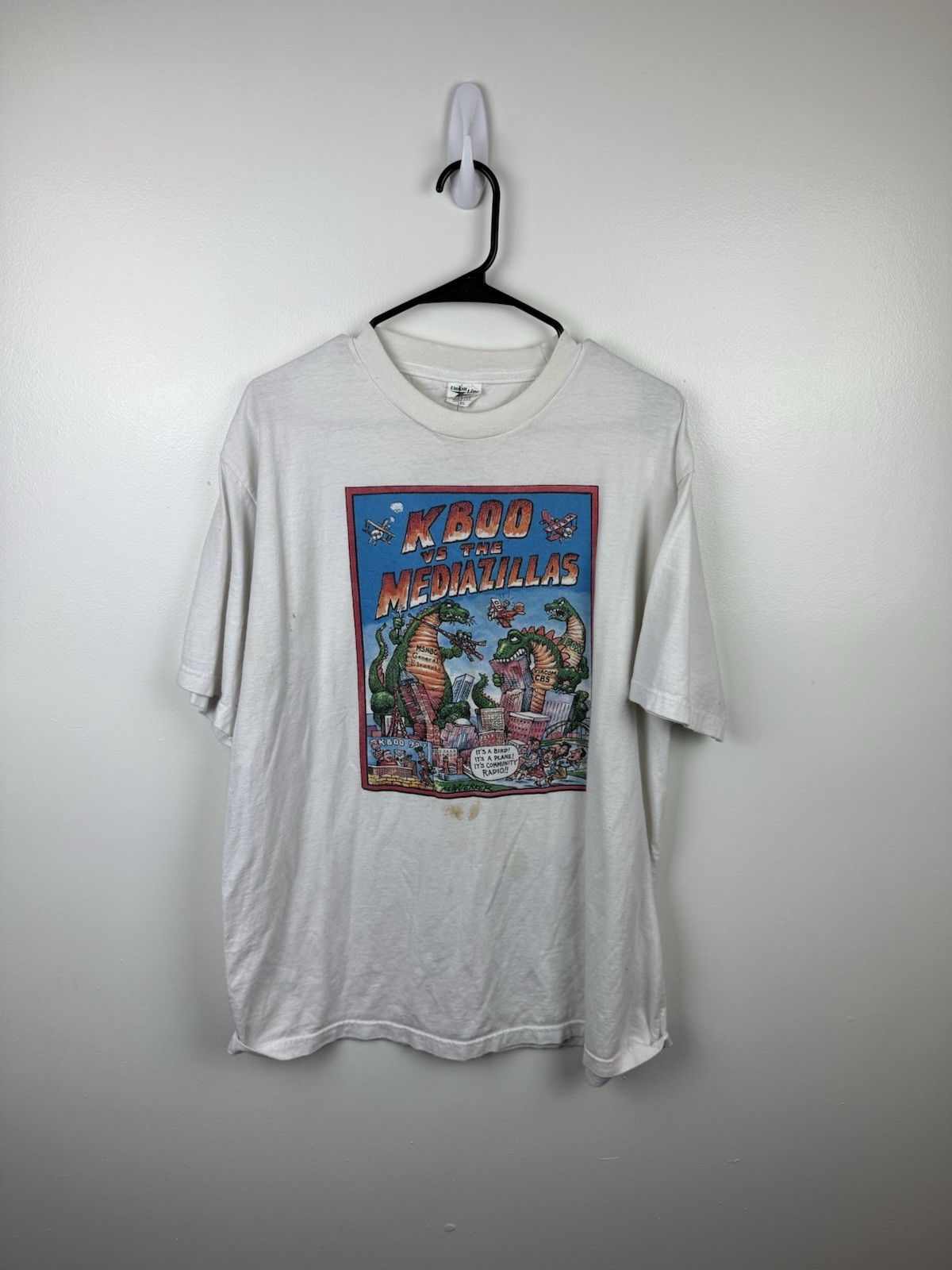 Vintage 90s Distressed KB00 Vs The Mediazillas Graphic White T Shirt Sz XL Stain