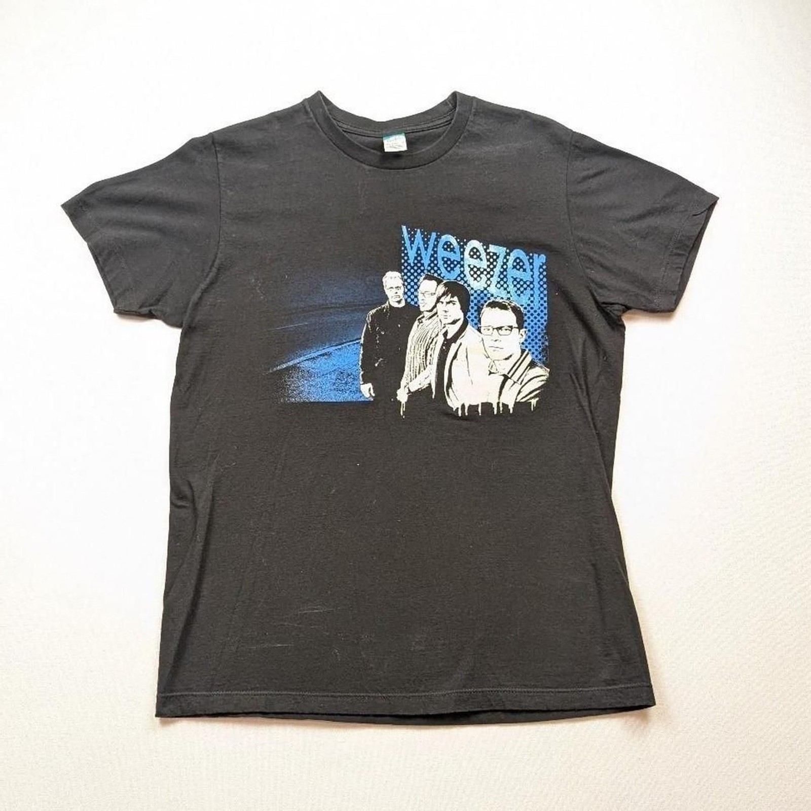 Y2K Weezer Band Tshirt Black Blue and Black Graphic Tee Size Medium
