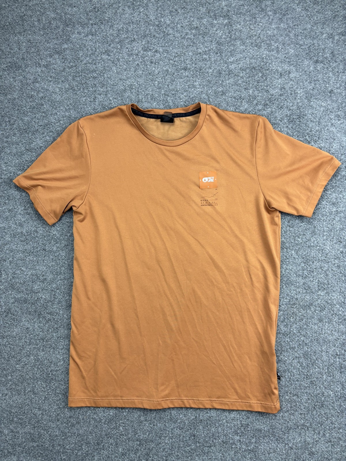 Picture Organic Clothing Shirt Mens Small Brown Recycled Blend Logo Tee Crewneck gallery