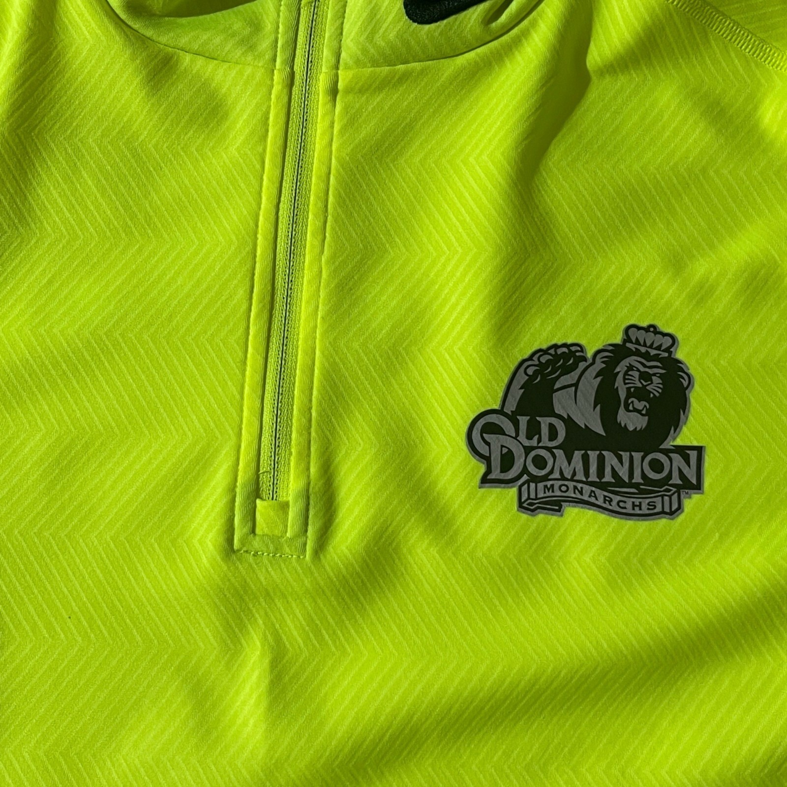NWT Nike Pro Combat Dri-Fit Old Dominion Monarchs Chartreuse 1/4 Zip Pullover L gallery