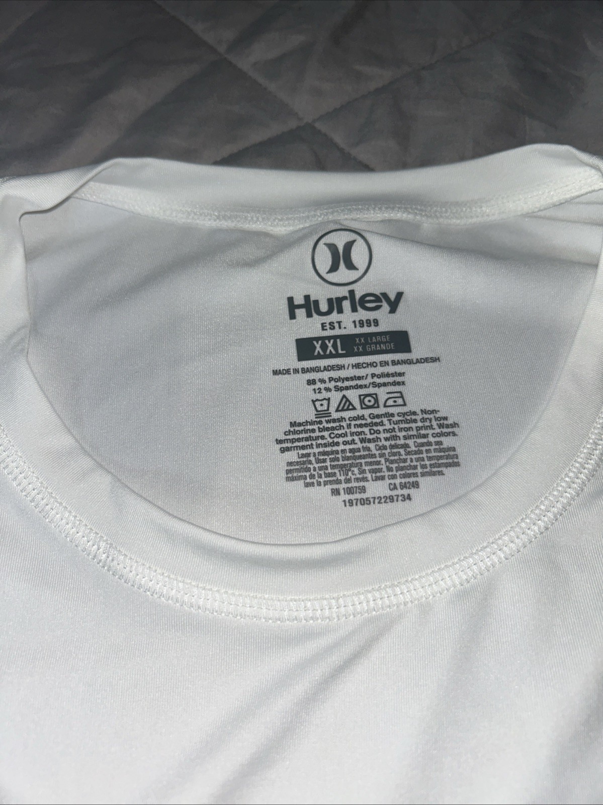 White Hurley Long Sleeve Swim Beach Outdoor Shirt Men's XXL 2XL gallery