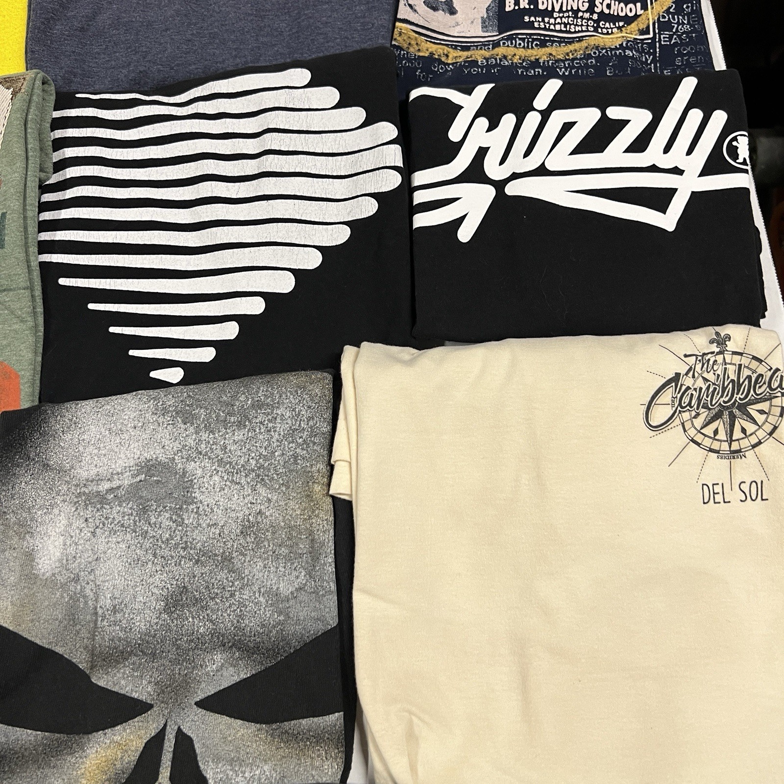 16 Tees Graphic T Shirt Lot Mix Modern Joblot For DIY Craft Upcycle Tie Dye Etc. gallery