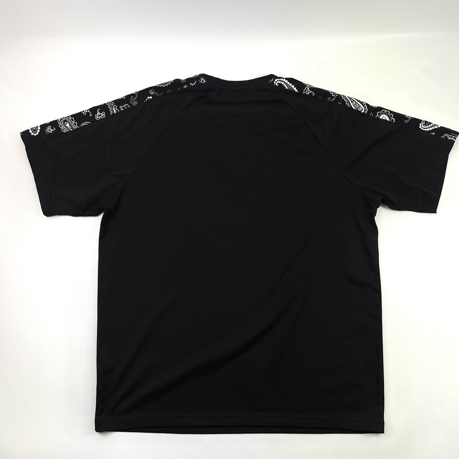 Keep Learning Paisley Shoulder-Pattern Solid Black T-Shirt Men’s Size M/L Casual gallery
