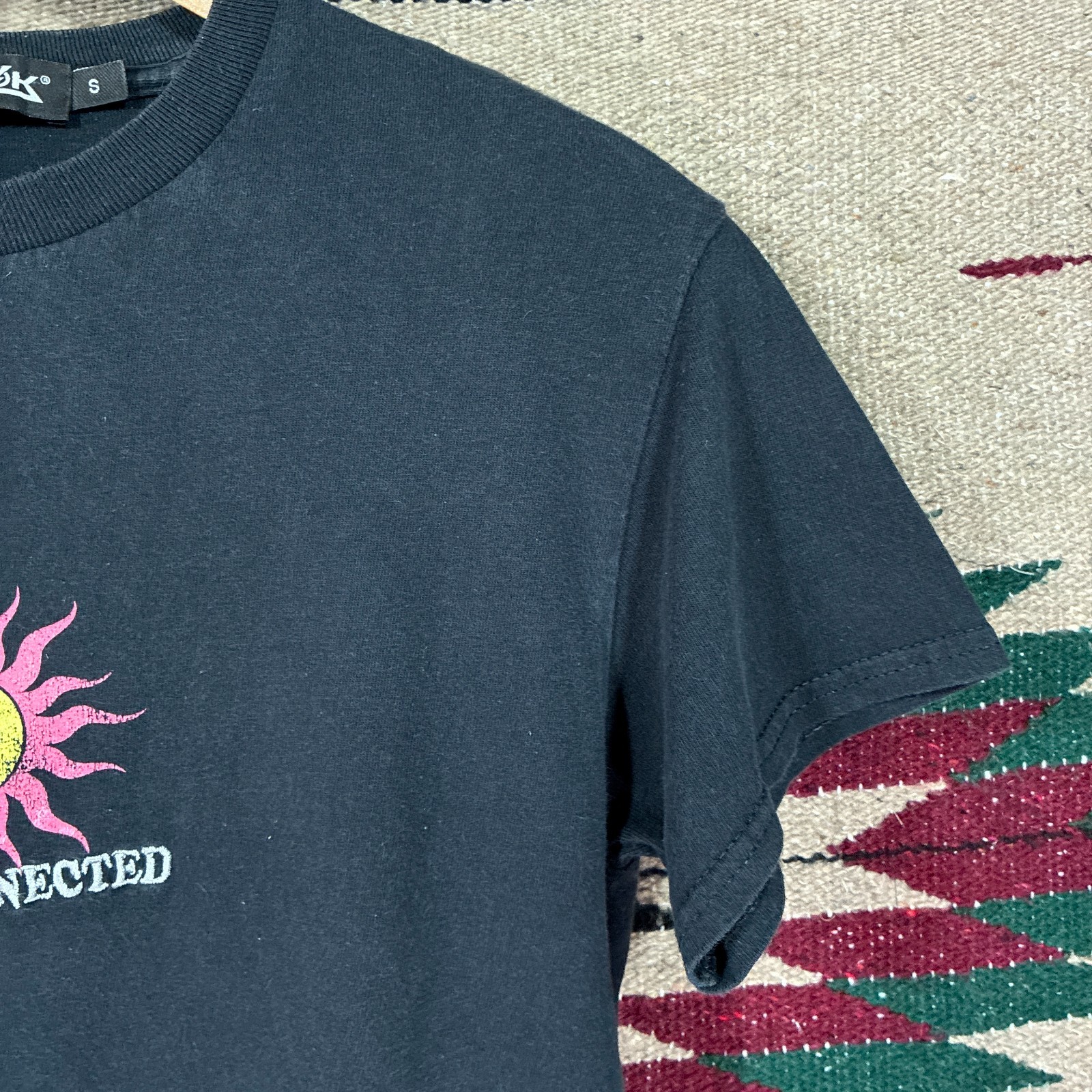 Vintage Ying Yang Black Embroidered Graphic T-Shirt - Men's Small - Boho gallery