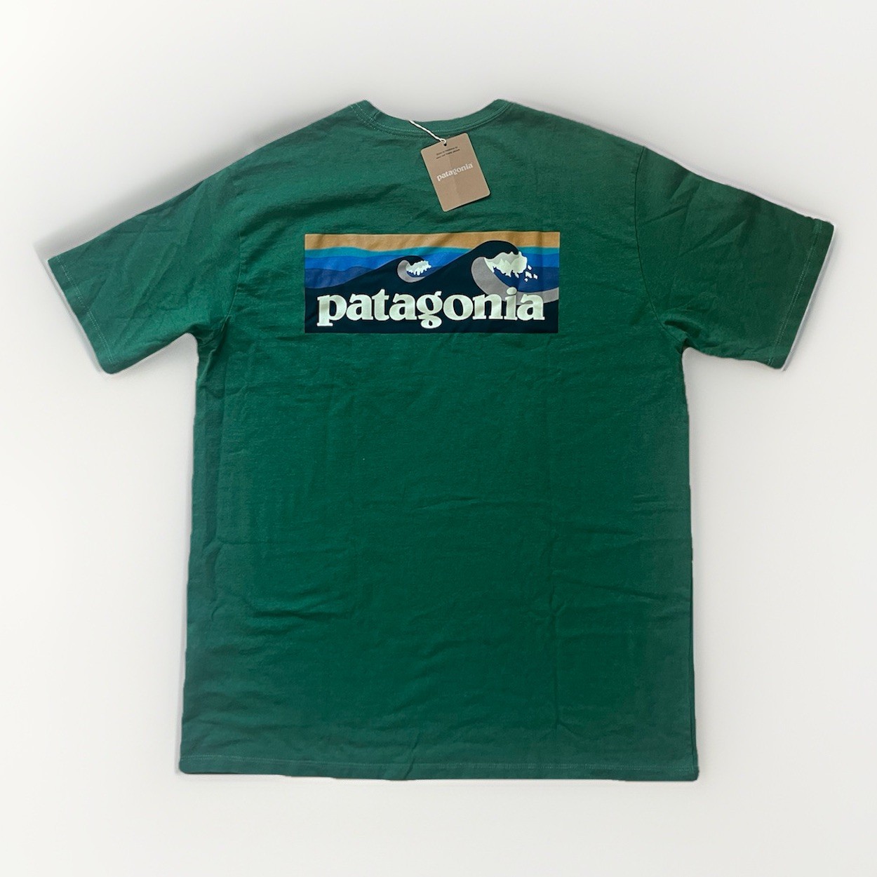 Patagonia Boardshort Logo Green Responsebili-T-Shirt Men’s Size Medium