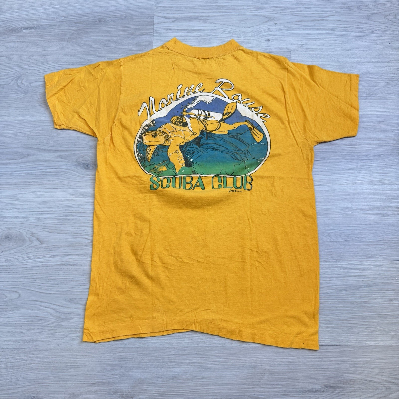 Vintage 80s Dive Palm Beach Norine Rouse Scuba Club Pocket T-shirt Anvil USA