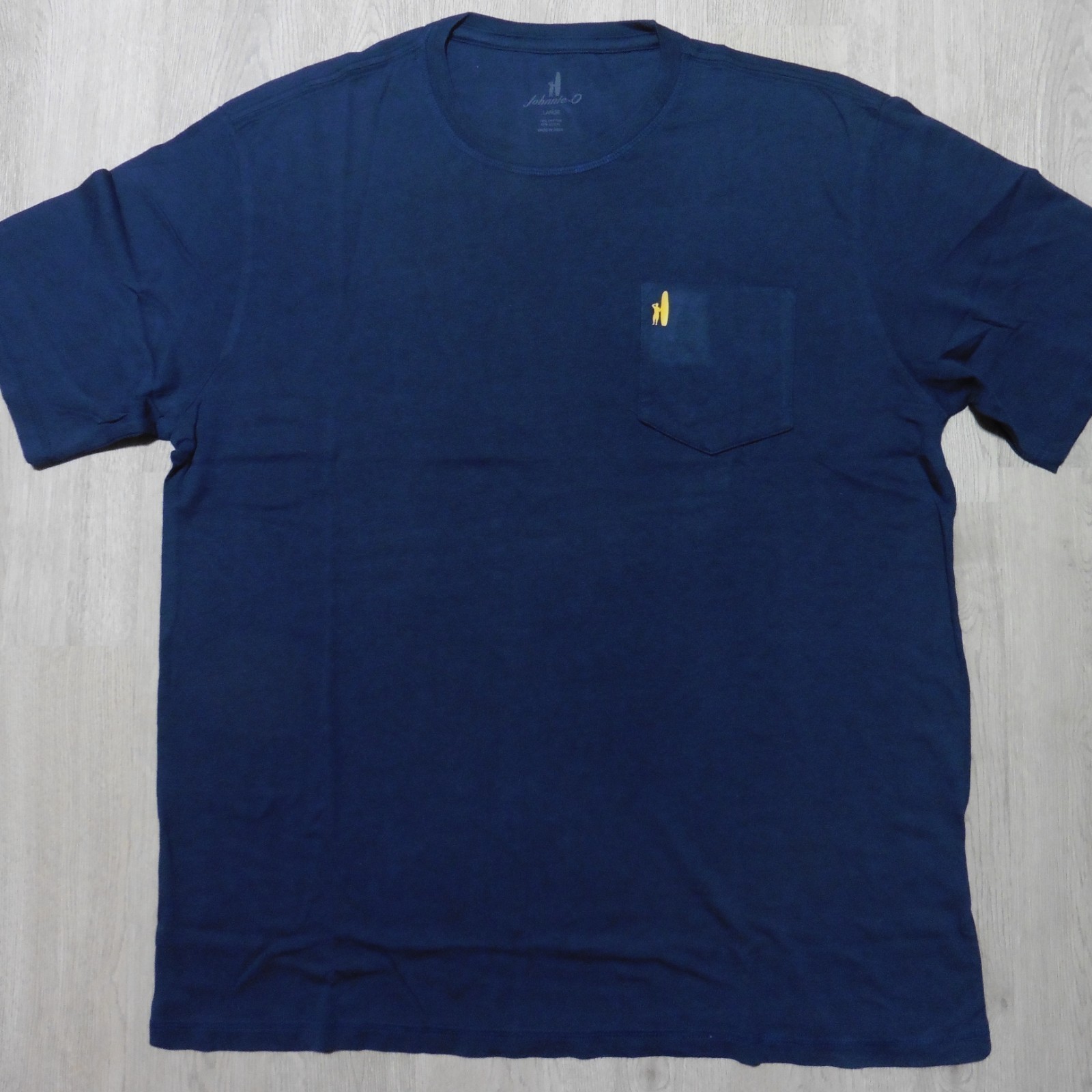 JOHNNIE O Mens L LARGE T SHIRT WAVE RIDER NAVY BLUE YELLOW DALE 2.0 GOLF TEE gallery