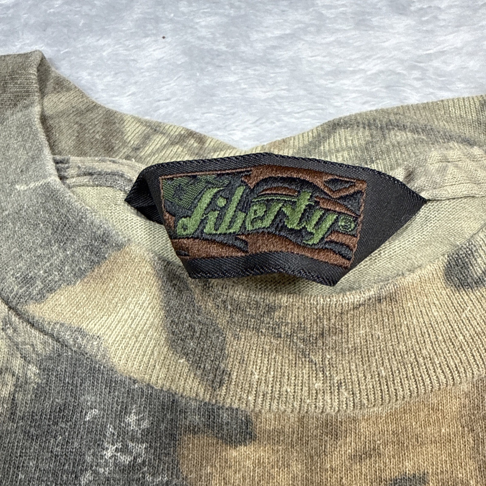 Vintage Liberty Camo Shirt Men Large Realtree Hardwood Pocket Single Stitch gallery