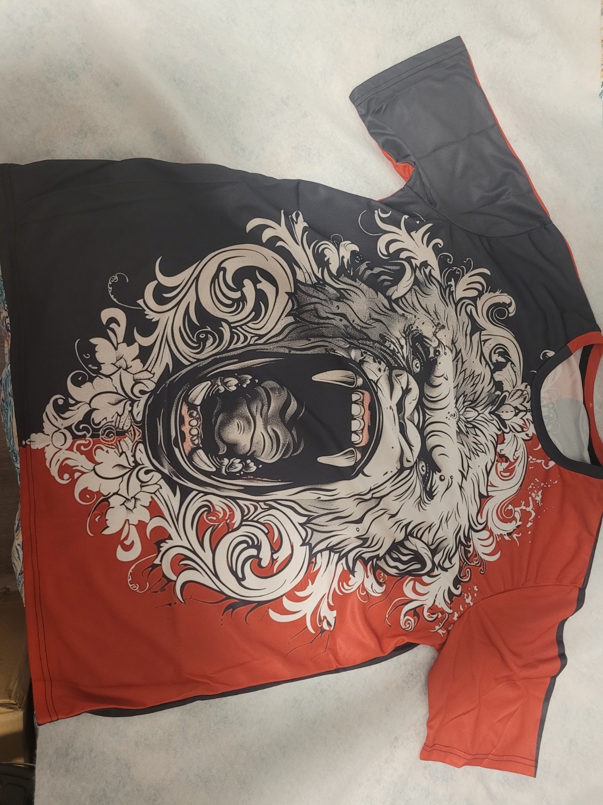 ONE MEN'S 3D PRINTED ROARING LOIN GRAPHIC T-SHIRT X-LARGE FELLS LIKE SILK NEW gallery