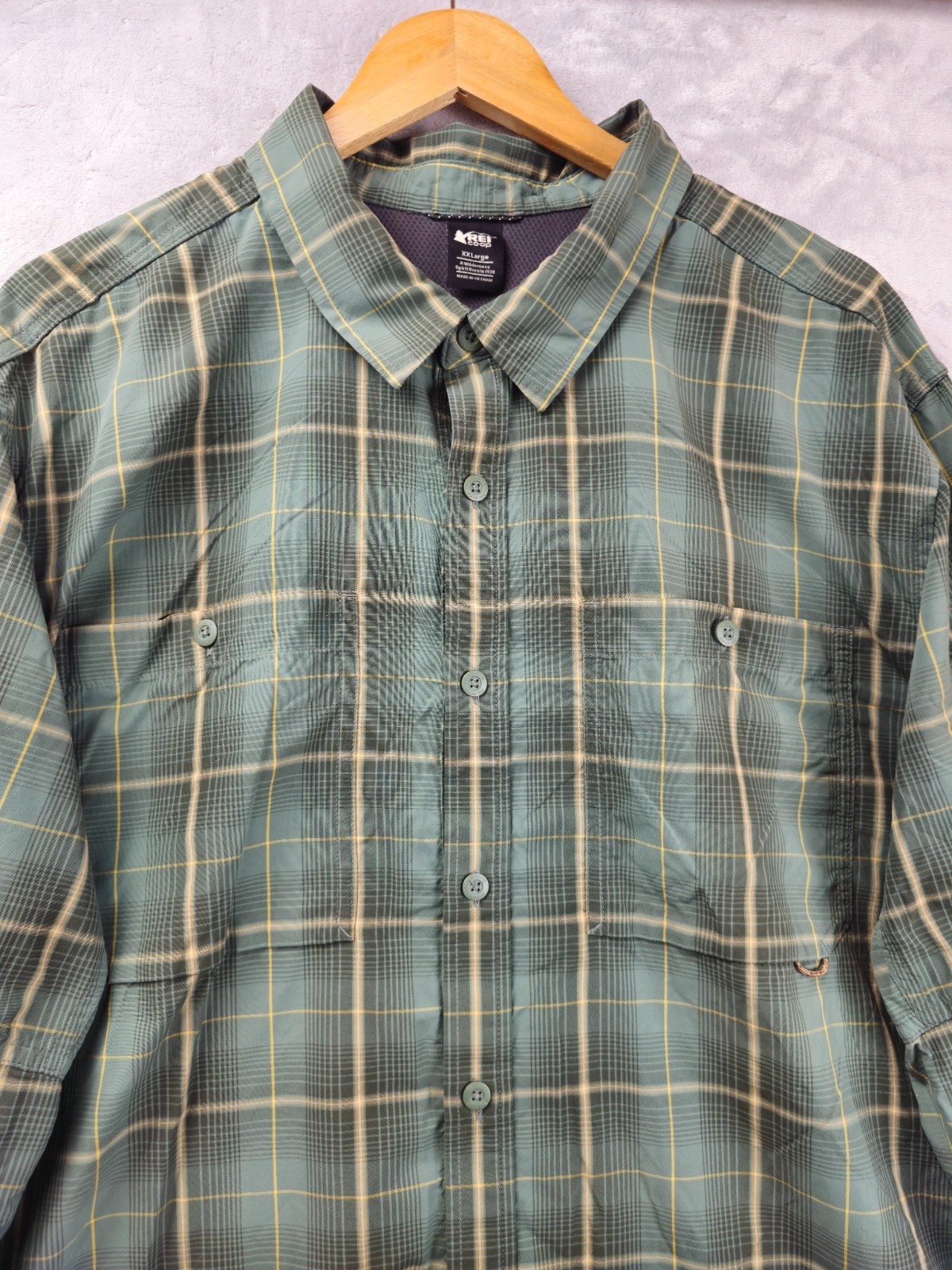REI Co-Op Mens Sahara Shirt XXL Green Plaid Long Sleeve Button Up Outdoor Hiking gallery