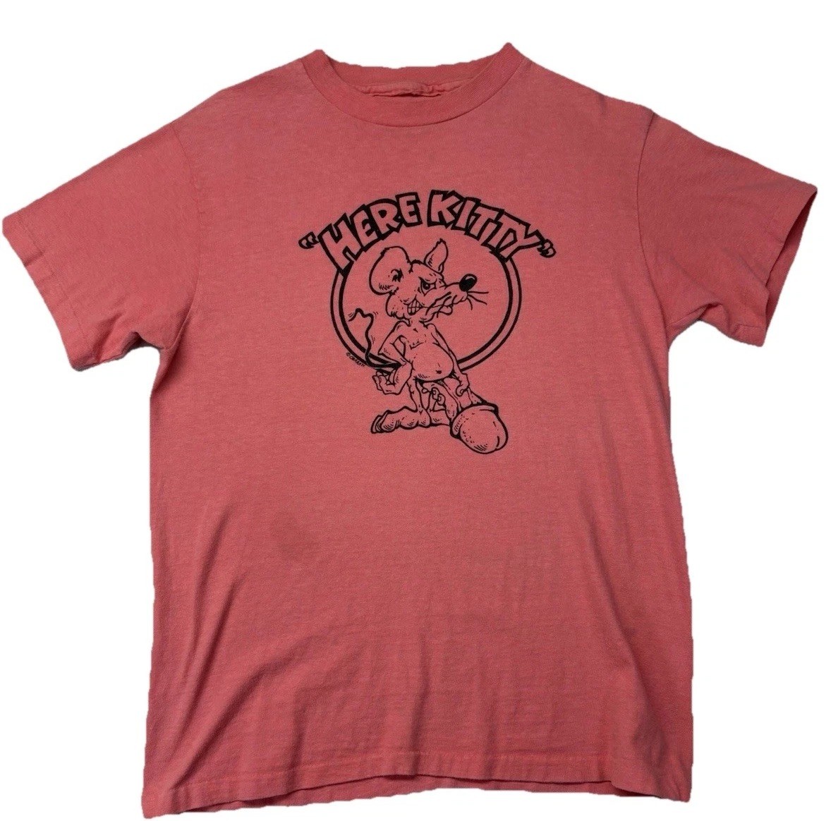 Vintage 80’s Mens T Shirt Size Small Here Kitty Kitty Made In USA Rare Pink