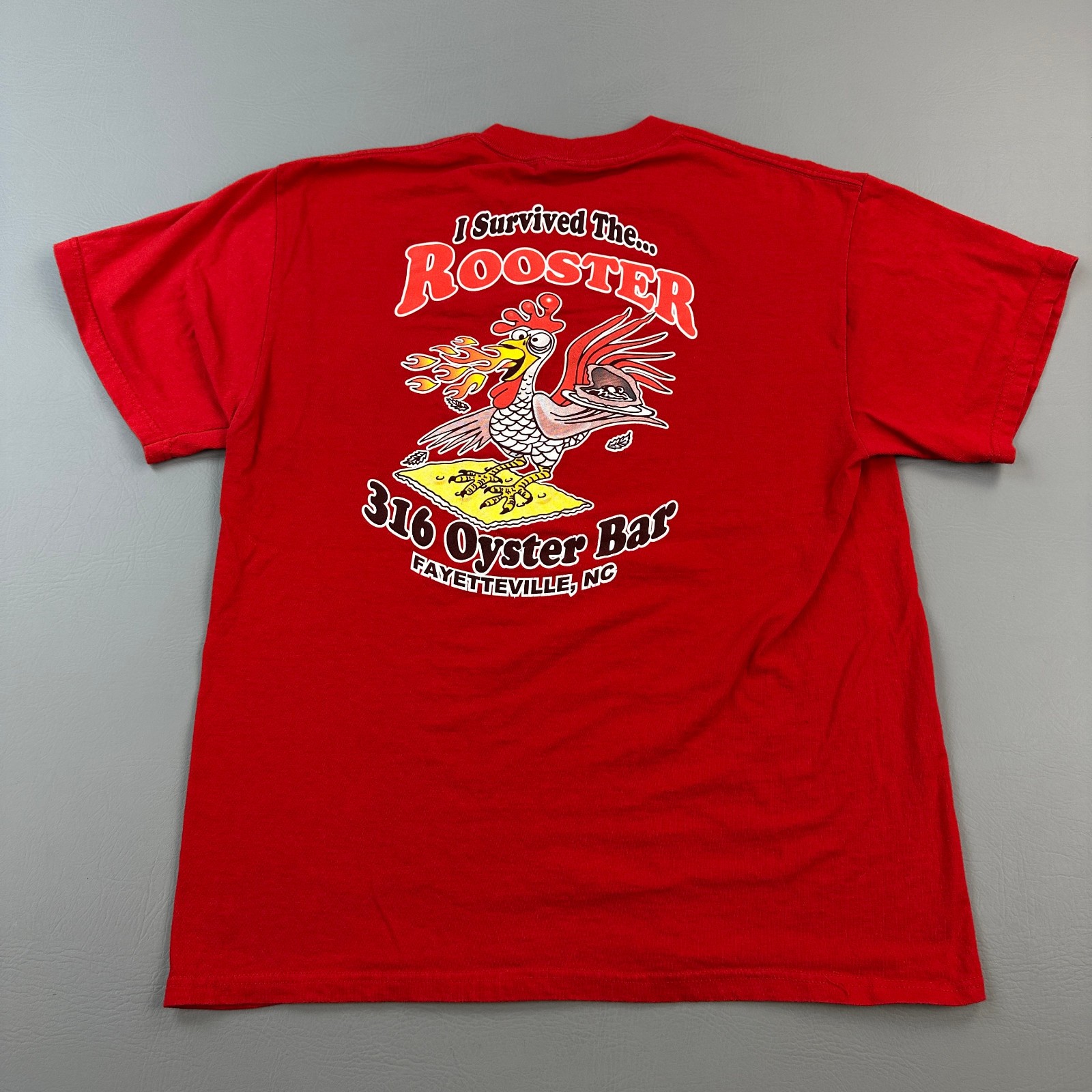 Vintage Delta Pro Weight Shirt Mens Large Red 316 Oyster Bar NC Pocket Tee Y2K gallery