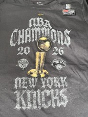 New York Knicks Nike 2026 NBA Finals Champions Authentic Locker Room T-Shirt M