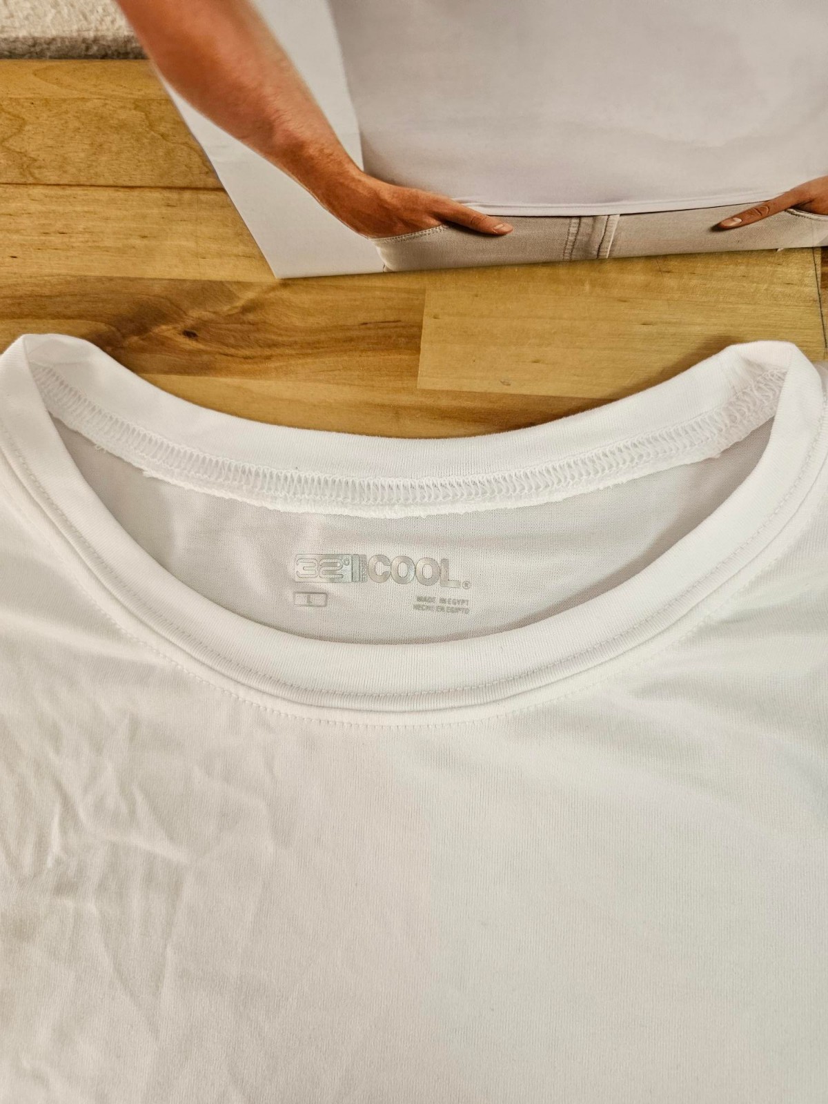 L / LARGE WHITE - 3 PACK - 32 Degrees Cool Men's Short Sleeve T-Shirts Crew Neck gallery