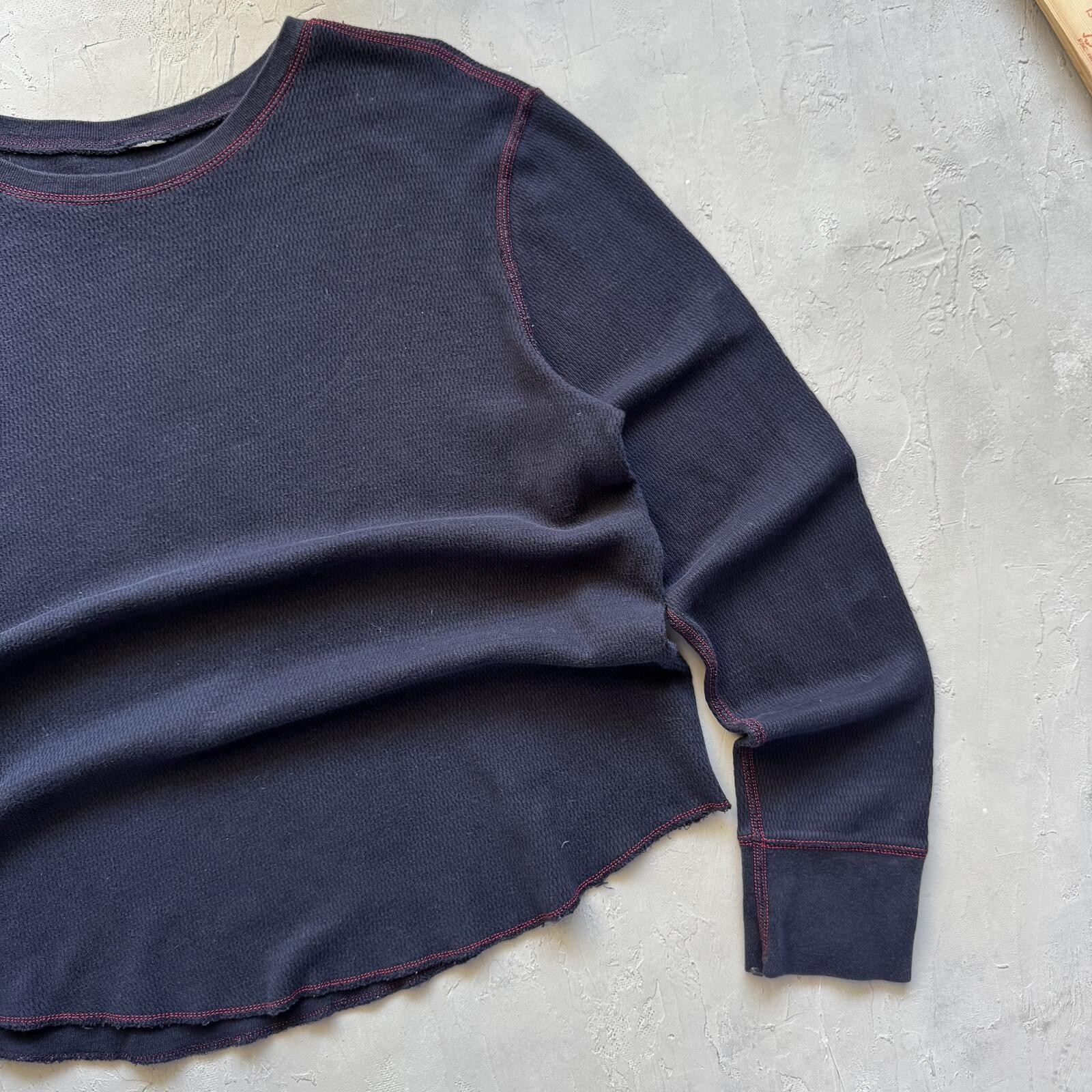 Vintage Y2K Boxy Cropped Black Red Long Sleeve Thermal Shirt gallery
