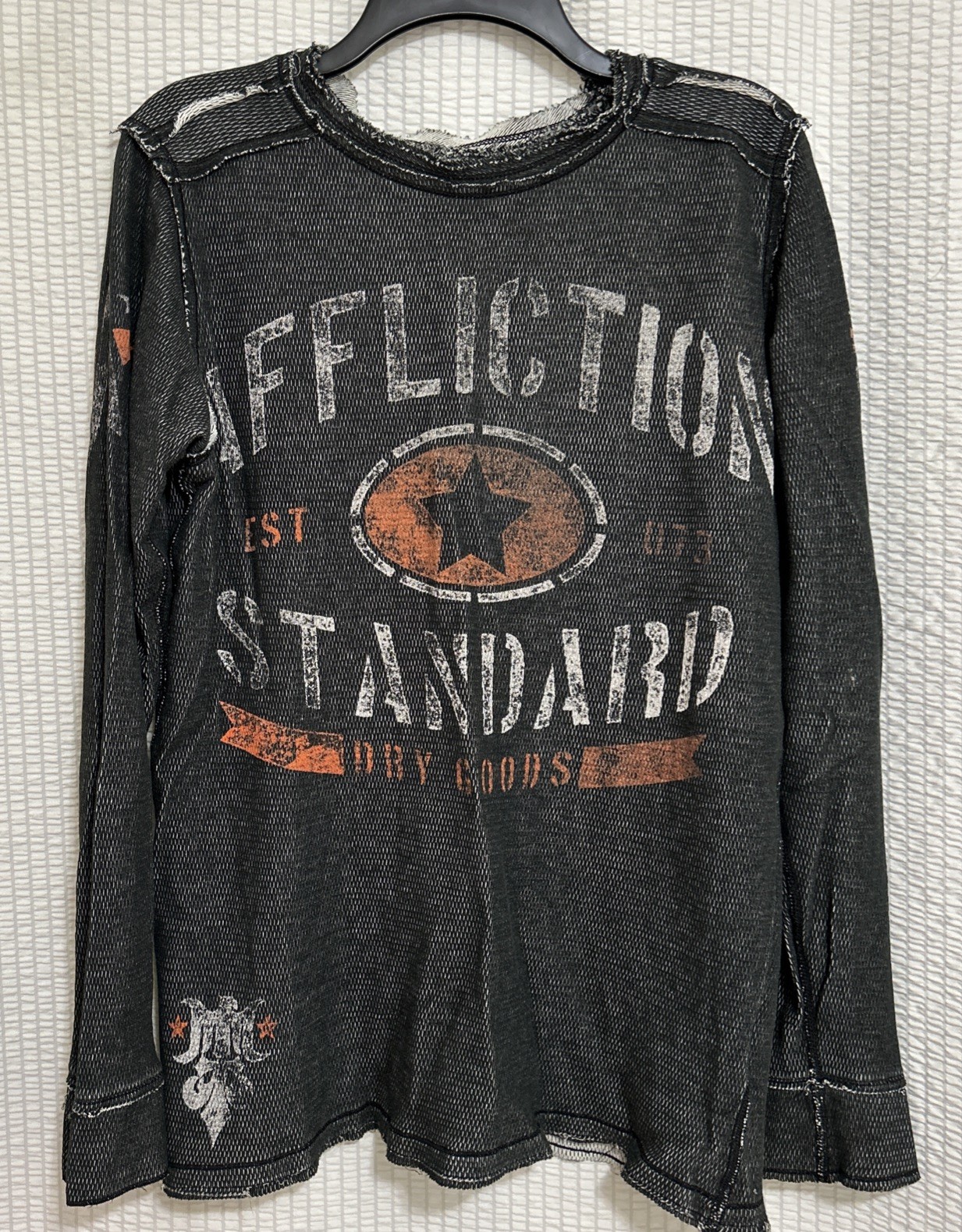 Affliction Men’s Long Sleeve Distressed Reversible Thermal Long Sleeve Shirt EUC gallery