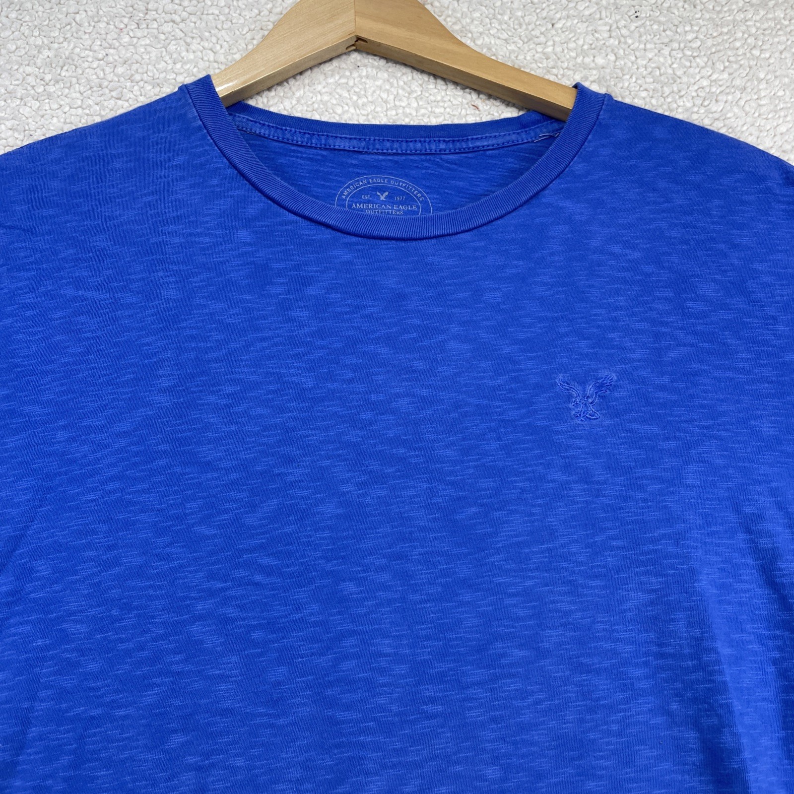 American Eagle T-Shirt Mens Medium Blue AE Legend Athletic Fit Slub Knit Logo gallery