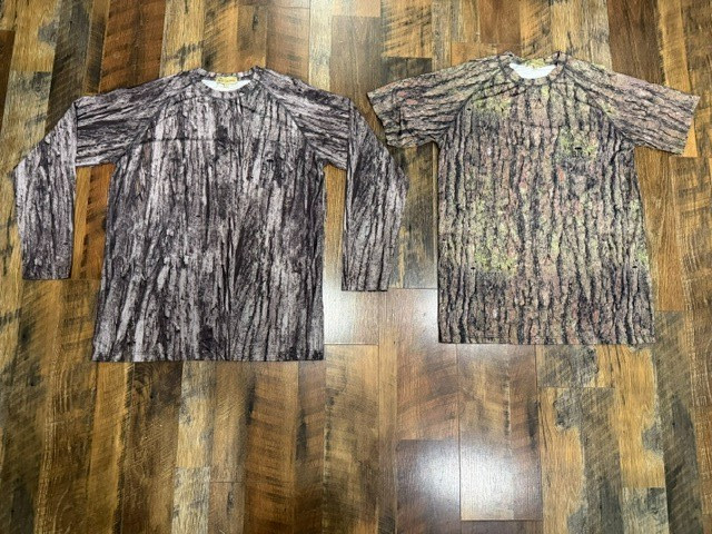 (2) Bald Cypress Camo Pocket T-Shirt Long Sleeve Men’s Small Duck Hunting Shirt